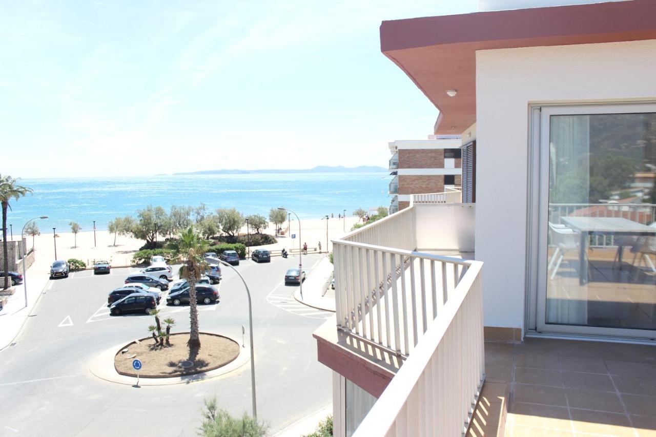 Beautiful Loft, Huge Sunny Terrace, View Over The Beach And Sea Apartment Roses Exterior photo